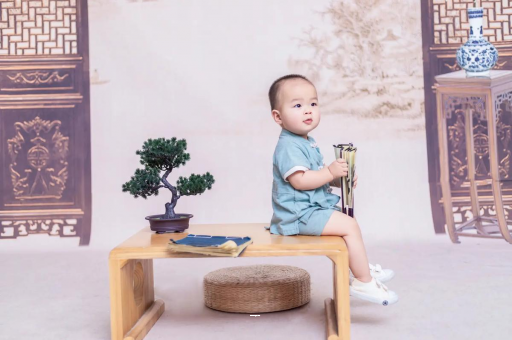 南昌宝宝老是呛奶怎么回事